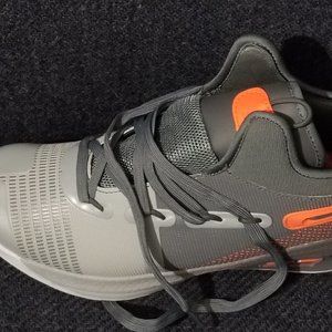 NEW!!!!, Mens Curry 6 Original